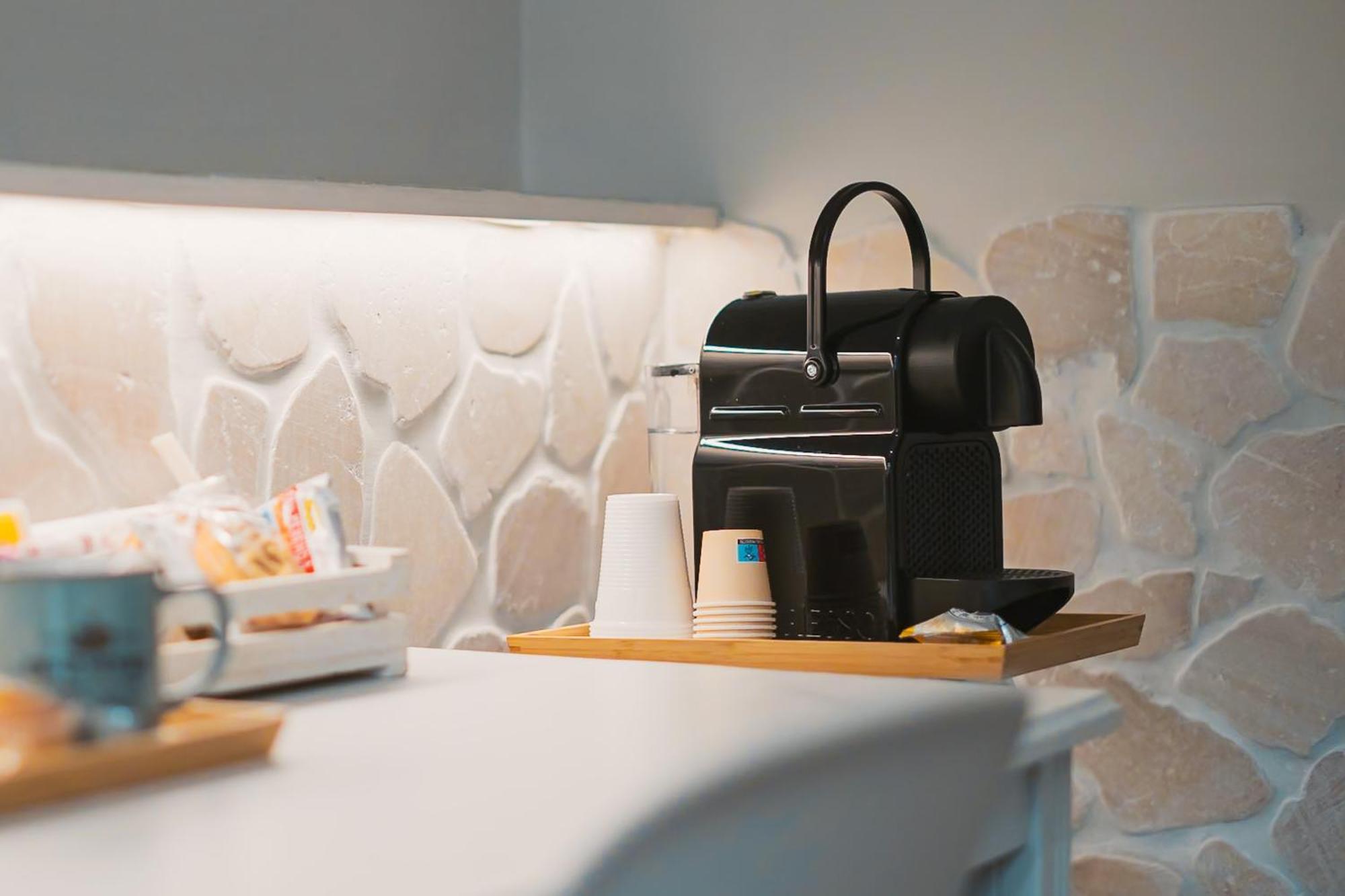 Apulia Rooms Bari Bagian luar foto